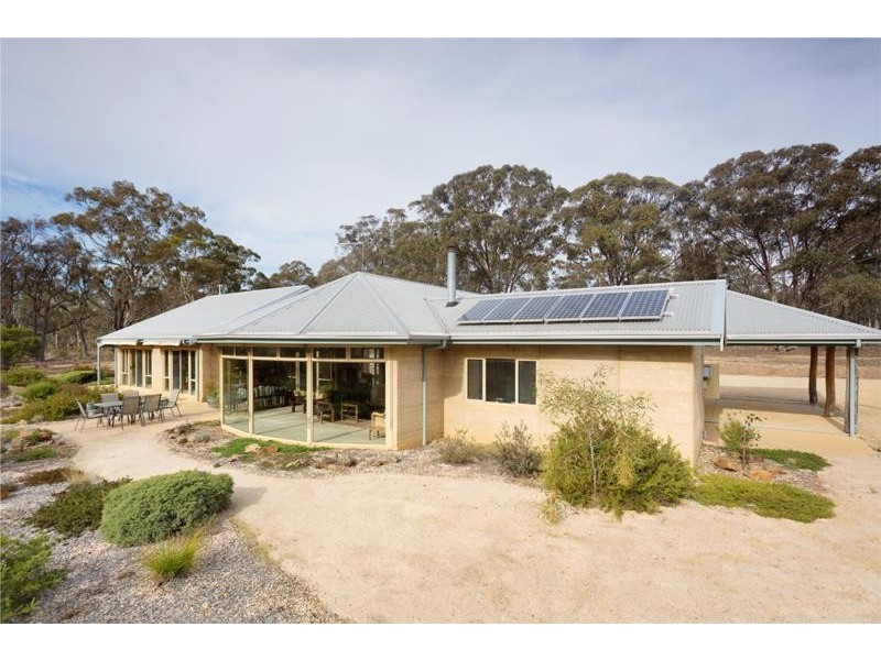 393 Sinclairs Lane, Muckleford VIC 3451