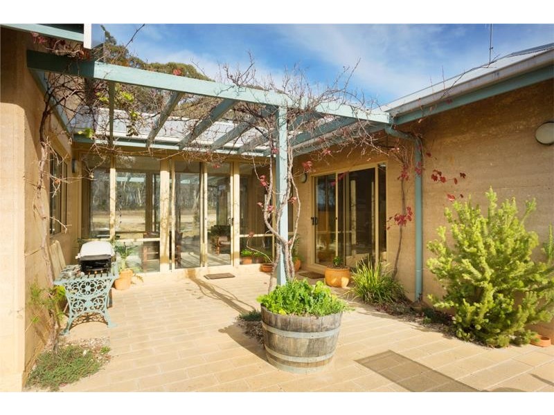 393 Sinclairs Lane, Muckleford VIC 3451