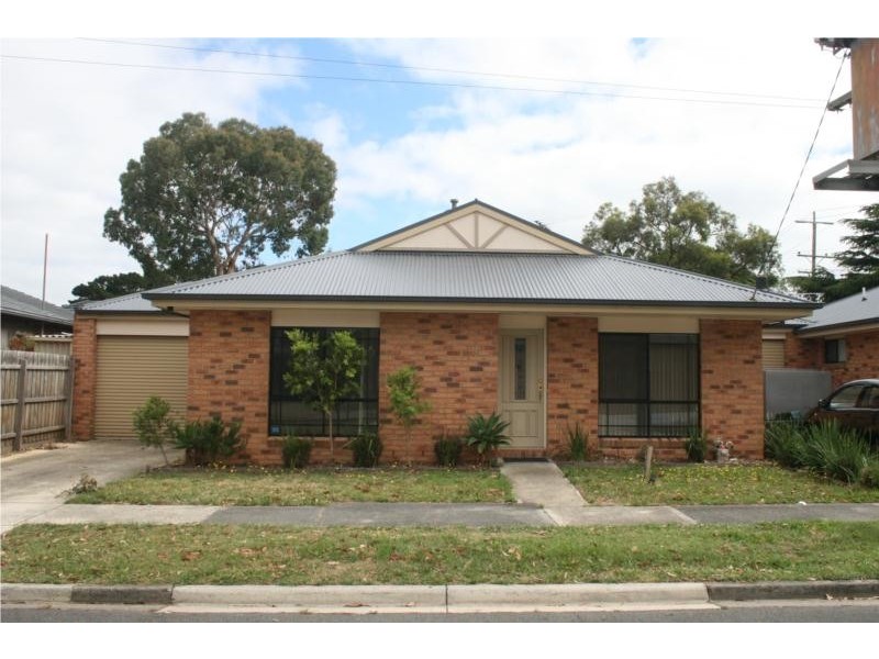 12 Stringybark Crescent, Frankston North VIC 3200
