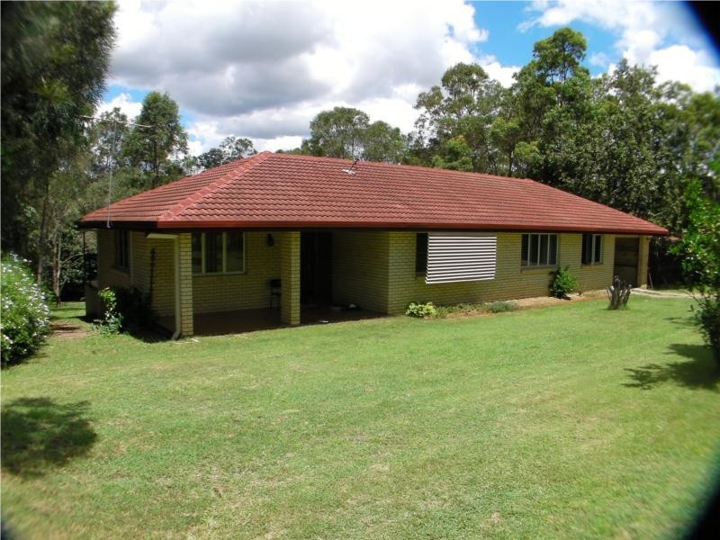 77 Rosemary Street, Bellbird Park QLD 4300