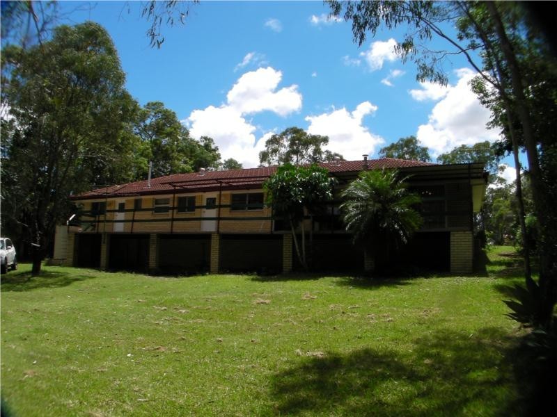 77 Rosemary Street, Bellbird Park QLD 4300