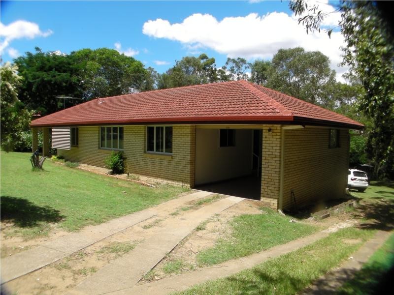 77 Rosemary Street, Bellbird Park QLD 4300