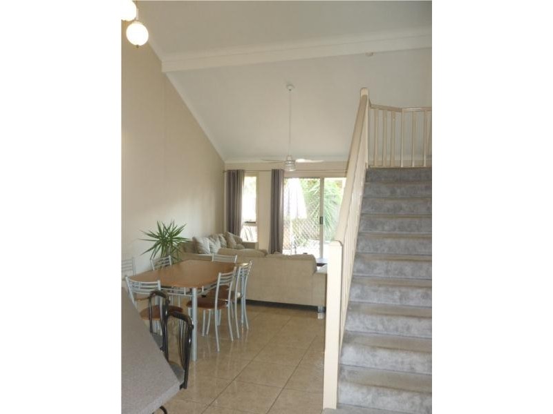 14/264 Oxley Drive, Coombabah QLD 4216