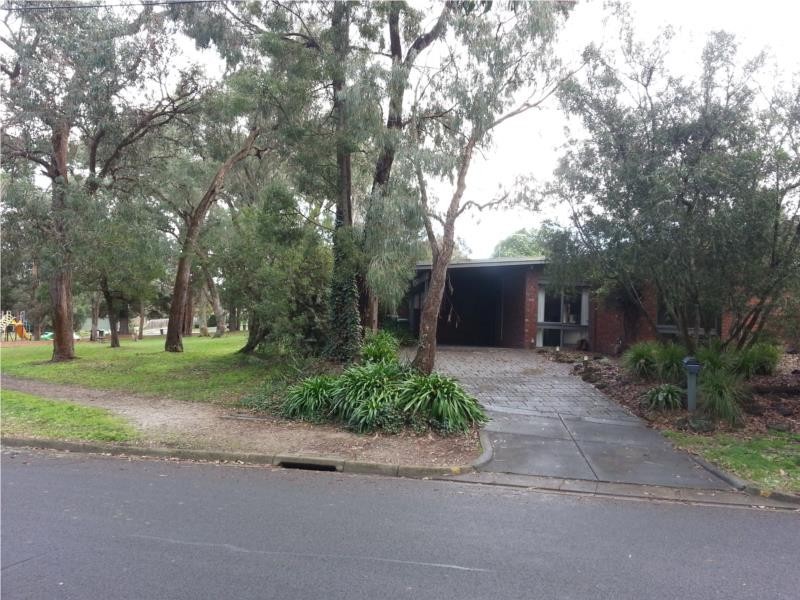 16 Parkhaven Drive, Heathmont VIC 3135