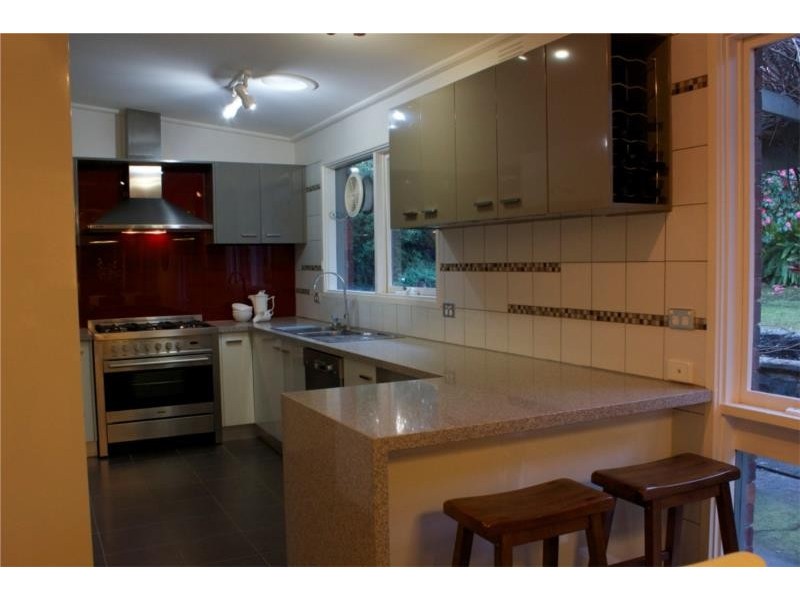 16 Parkhaven Drive, Heathmont VIC 3135