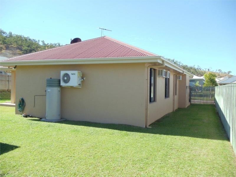 12 Coolidge Street, Mount Louisa QLD 4814