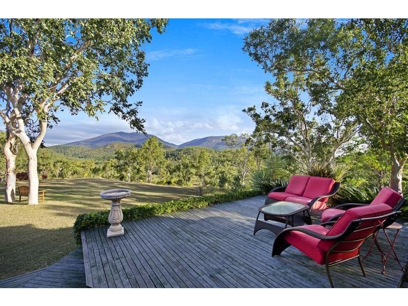 4 Hancock Road, Alligator Creek QLD 4816