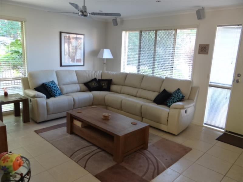 4 Chelsea Place, Robina QLD 4226