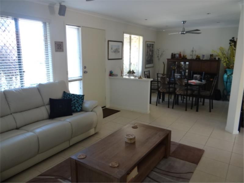 4 Chelsea Place, Robina QLD 4226