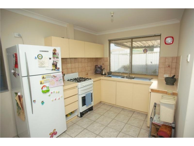 26b Pinewood Green, Mirrabooka WA 6061