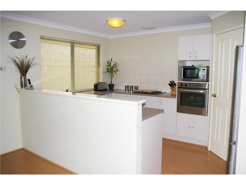 70 Grand Parade, Redcliffe WA 6104