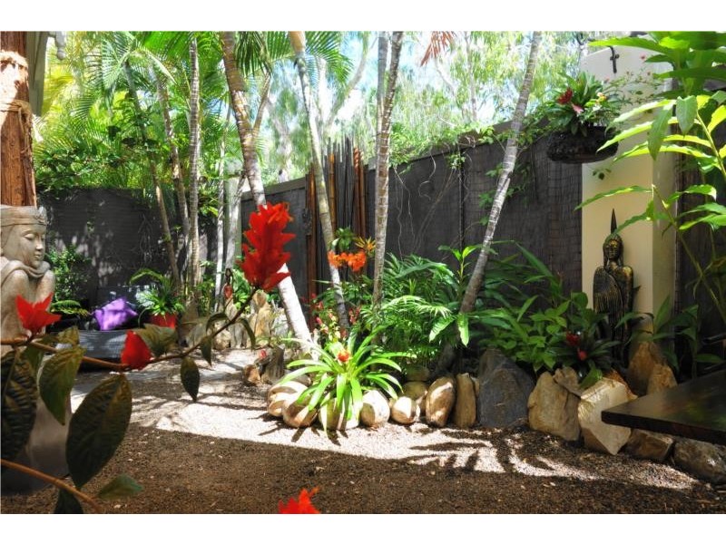 1/28 Oliva Street, Palm Cove QLD 4879