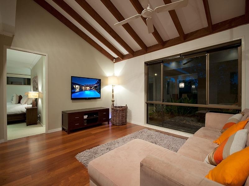 59 Barrier Reef Drive, Mermaid Waters QLD 4218