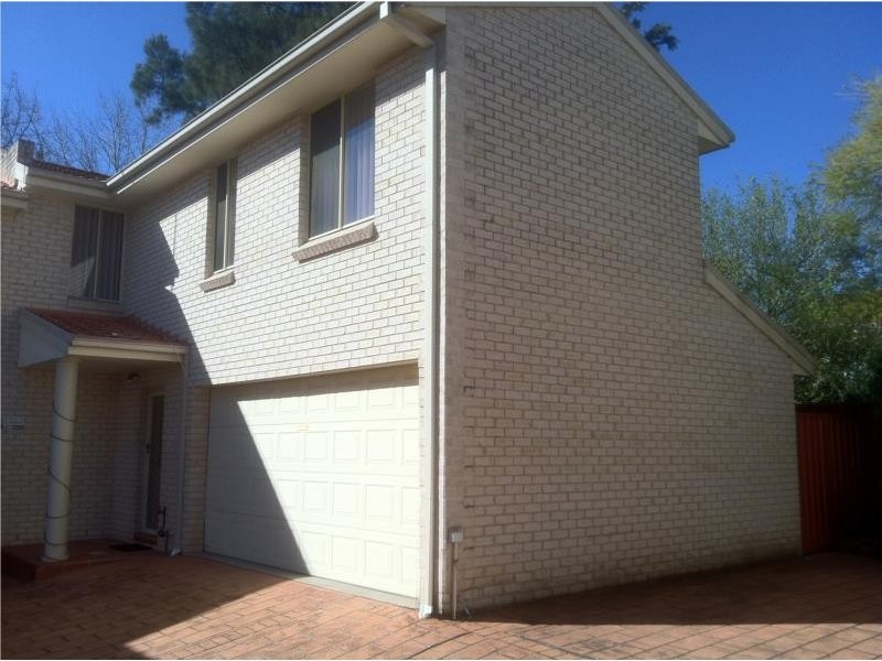 4/79 LETHBRIDGE STREET, Penrith NSW 2750