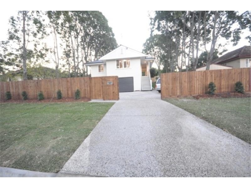 22 POND STREET, Mount Gravatt East QLD 4122