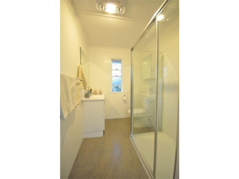 22 POND STREET, Mount Gravatt East QLD 4122