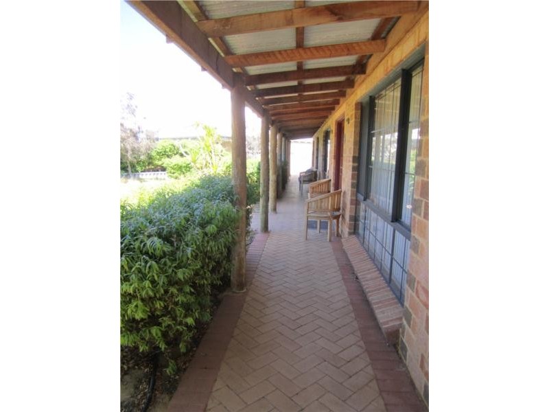 8 Dray Place, Lancelin WA 6044