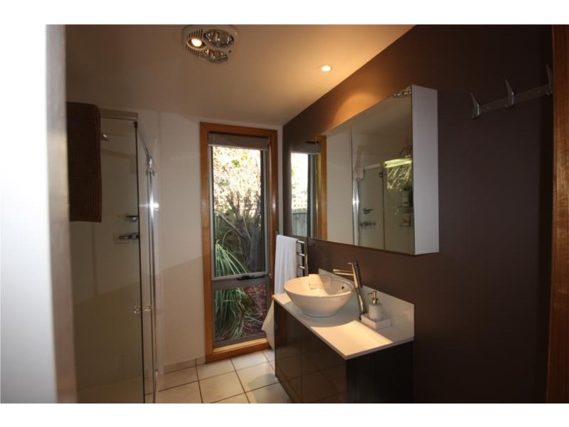 8 Tangara Road, Mount Nelson TAS 7007