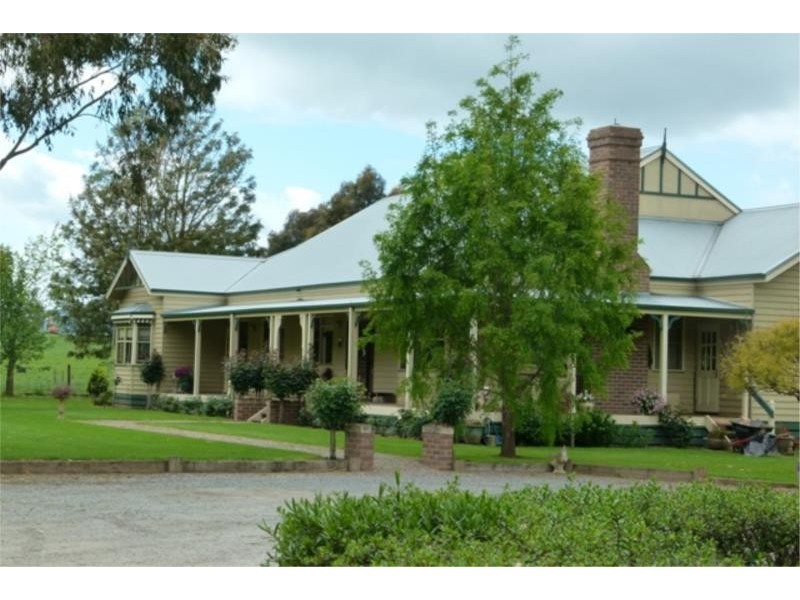 410 Old Sale Road, Drouin West VIC 3818