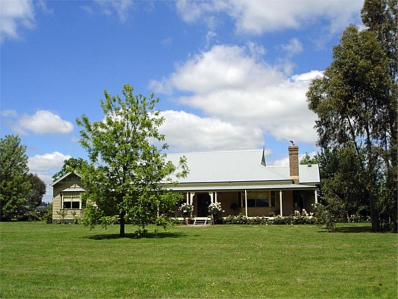 410 Old Sale Road, Drouin West VIC 3818