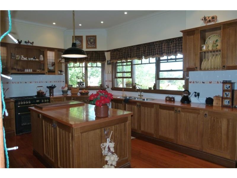 410 Old Sale Road, Drouin West VIC 3818