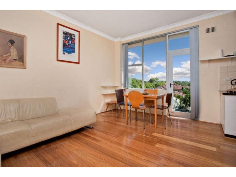 77 Hawthorne Parade, Haberfield NSW 2045