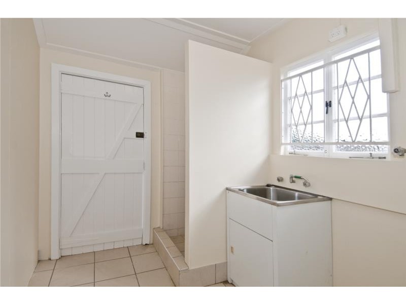 499 Old Cleveland Road, Camp Hill QLD 4152