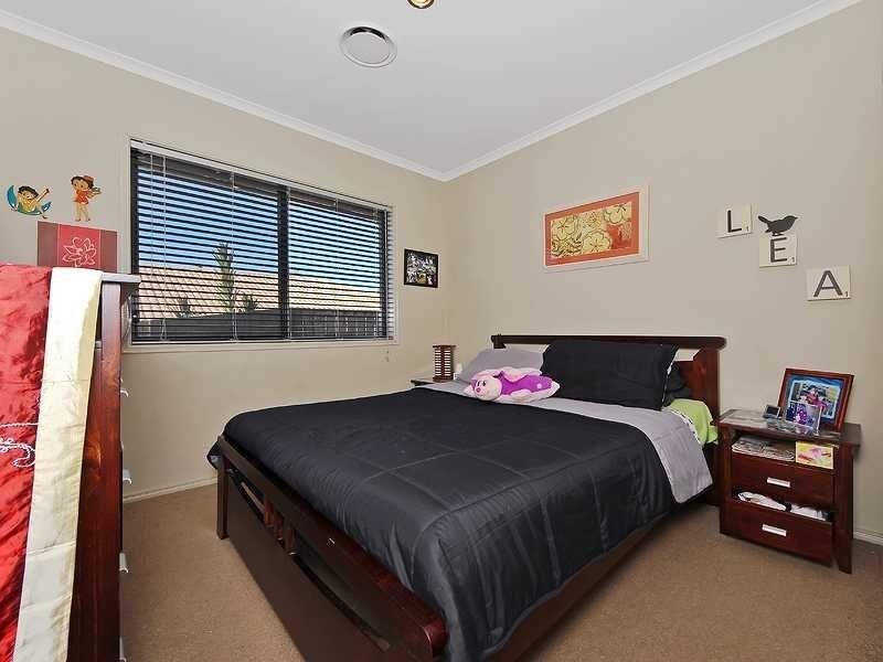 27 Treeline Circuit, Upper Coomera QLD 4209