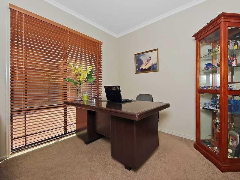 27 Treeline Circuit, Upper Coomera QLD 4209