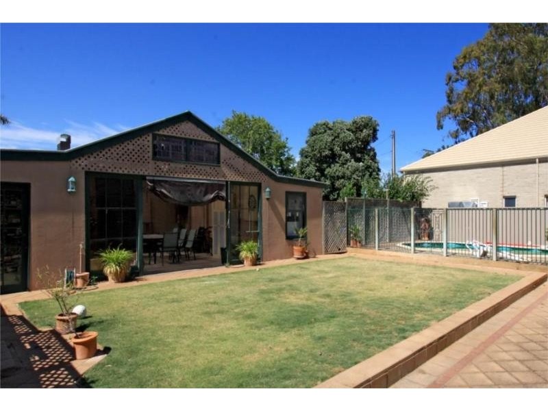 5 Cecelia Street, Hove SA 5048