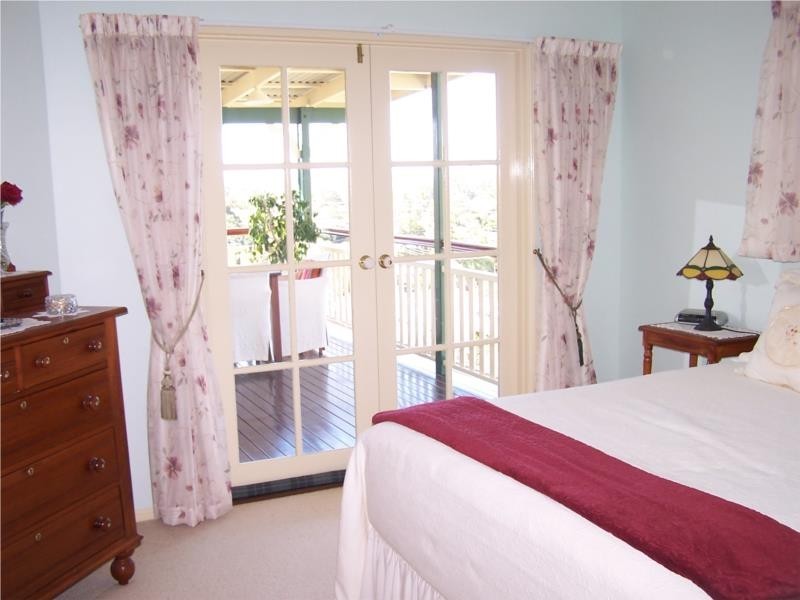 12 Chauvel Court, Boyne Island QLD 4680