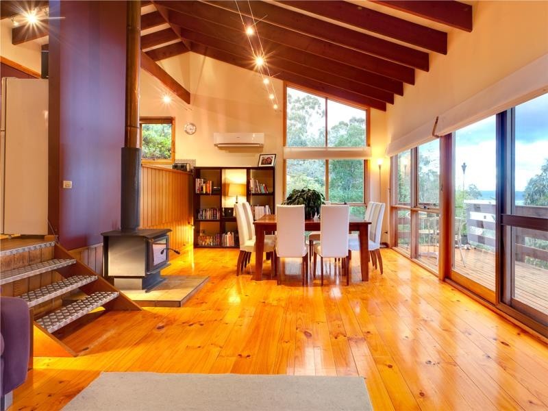 65 Liverpool Crescent, West Hobart TAS 7000