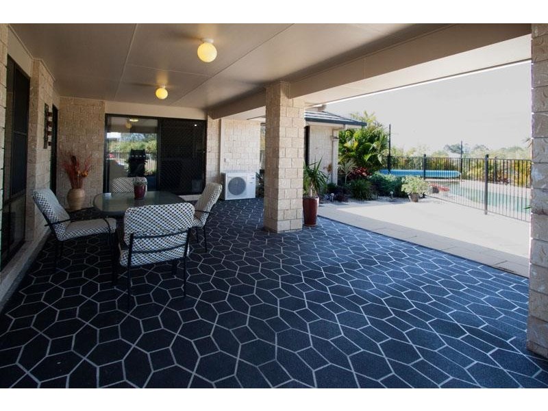 65 Parkridge Drive, Withcott QLD 4352