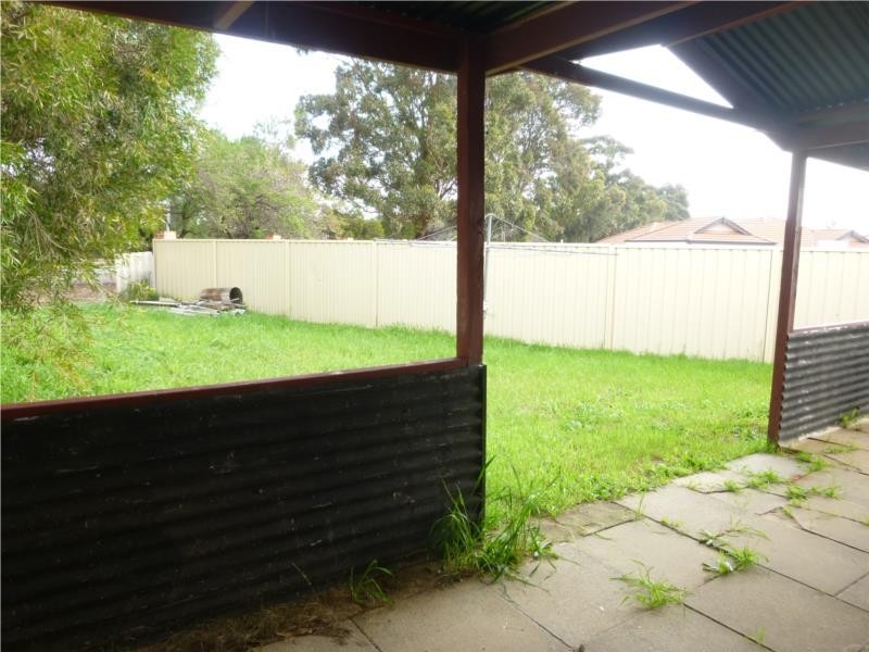 11a Kootingal Road, Armadale WA 6112