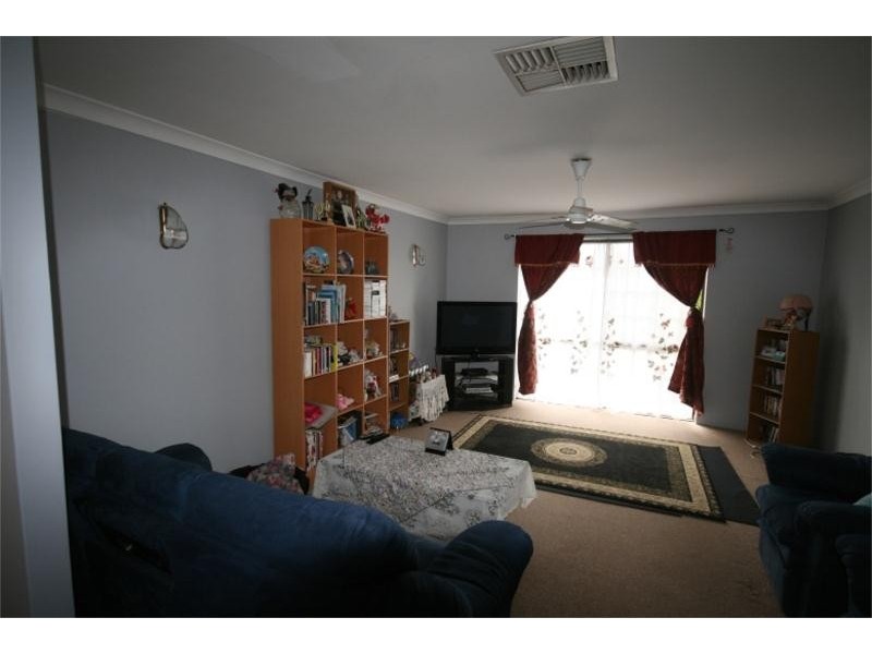 13 Wilga Street, Maddington WA 6109
