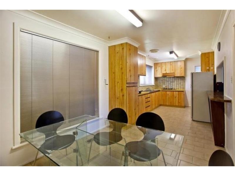 63 The Crossway, Keilor East VIC 3033