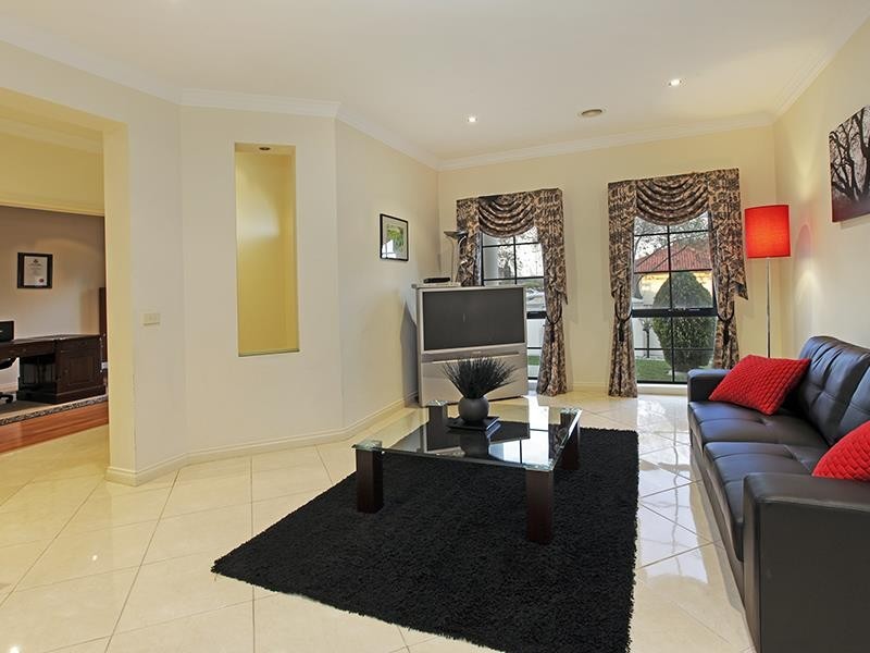 74 Coakley Crescent, Lovely Banks VIC 3221