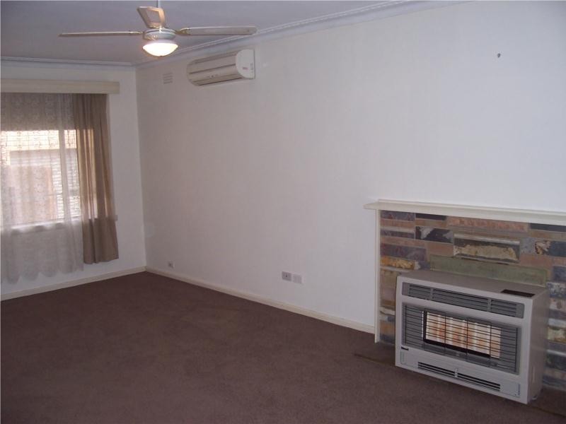 51 Ginifer Avenue, Altona North VIC 3025