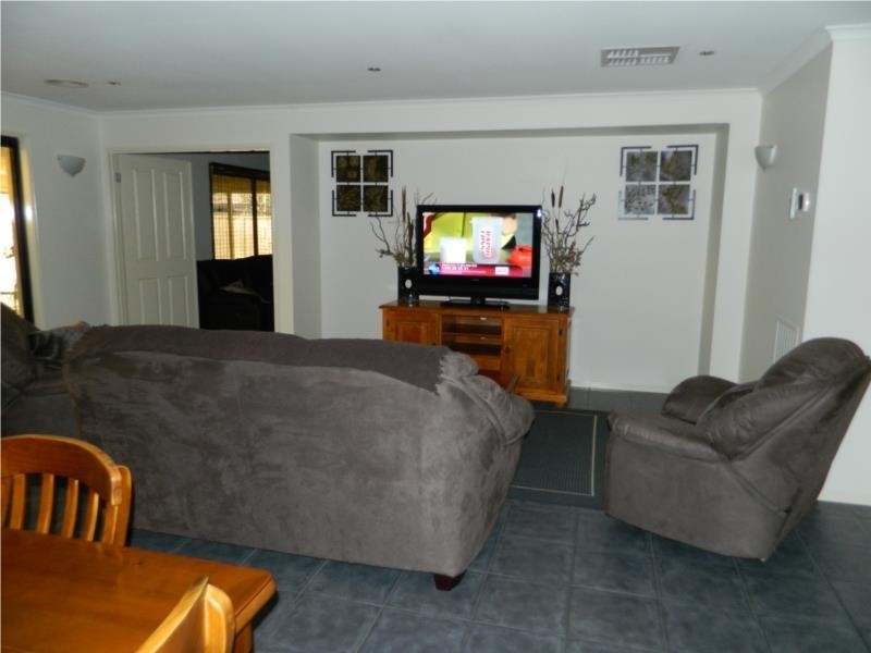 25 Paradise Court, Kialla VIC 3631