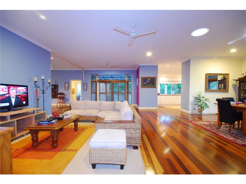 56 Curtis Place, Anstead QLD 4070