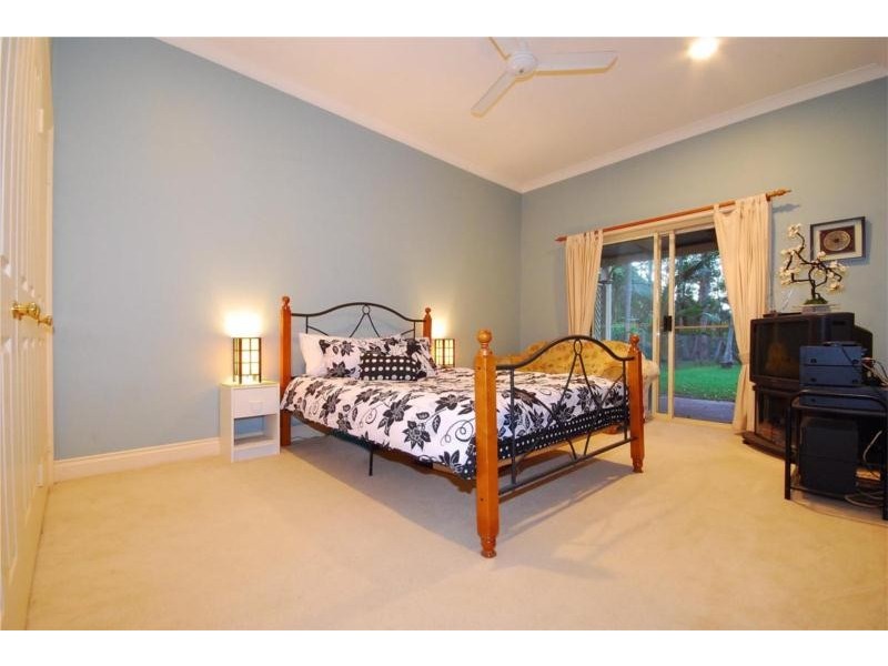 56 Curtis Place, Anstead QLD 4070