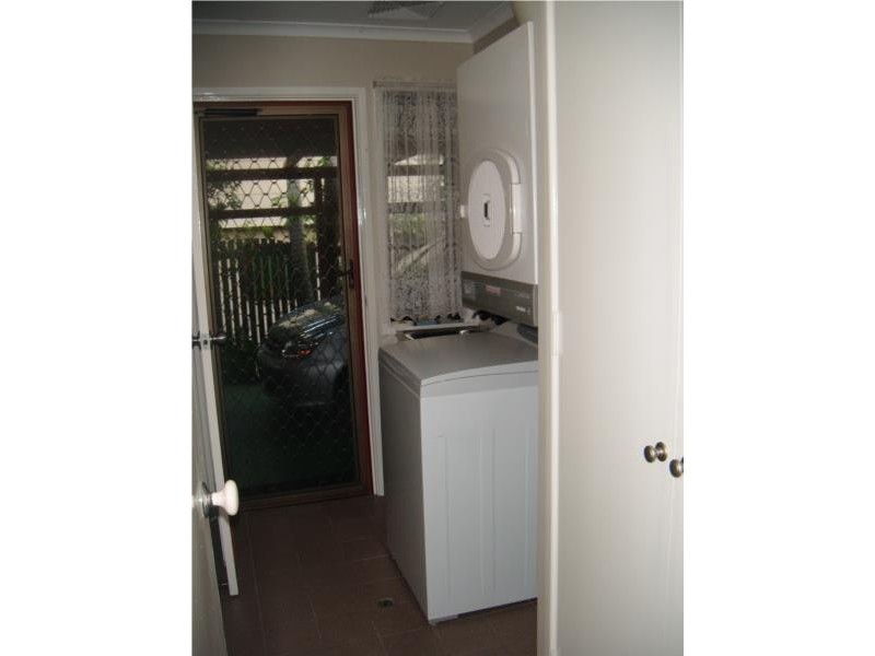 55 Sydney Street, Brassall QLD 4305