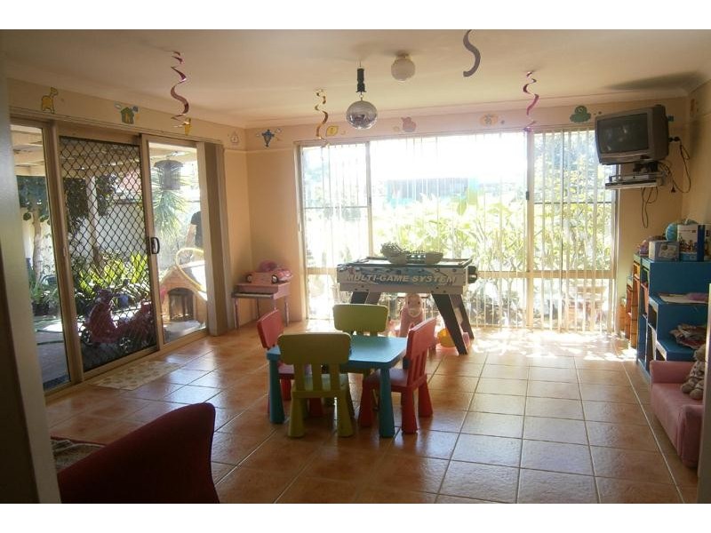 19 Arnhem Court, Ballajura WA 6066