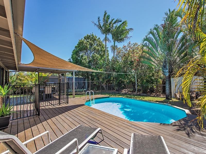 48 Avocado Crescent, Bli Bli QLD 4560