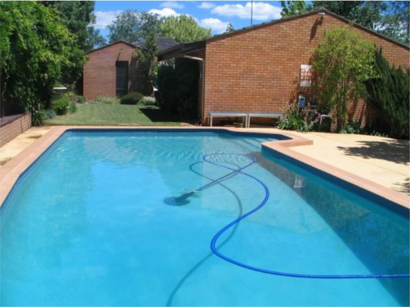 40 Gowrie Walk, West Bathurst NSW 2795