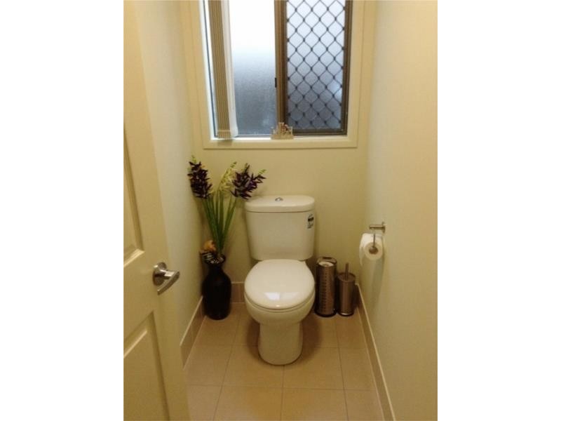 143 Junction Road, Morningside QLD 4170