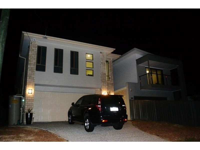 143 Junction Road, Morningside QLD 4170