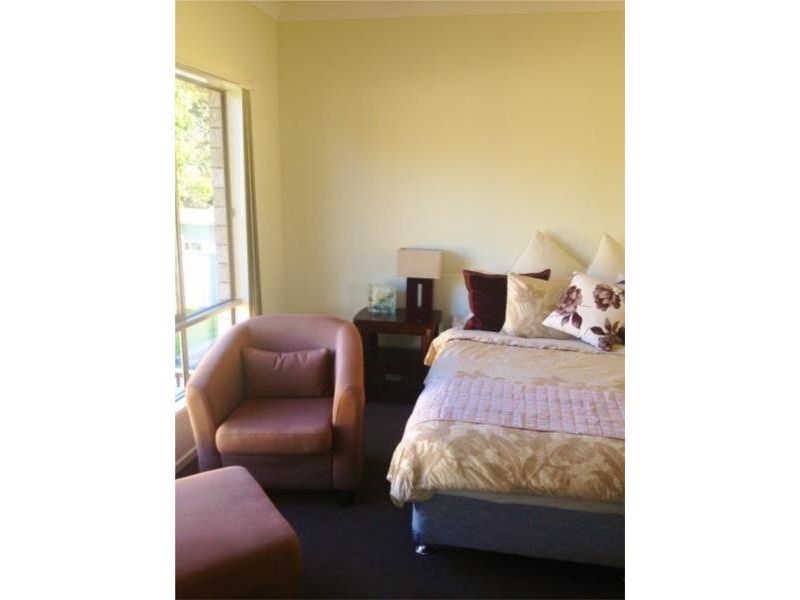 143 Junction Road, Morningside QLD 4170