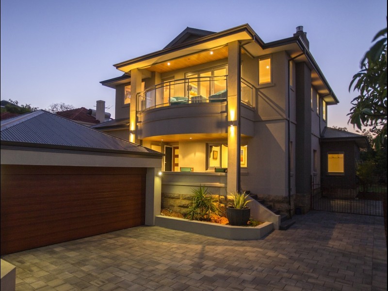 15 PRINCESS ROAD, Doubleview WA 6018