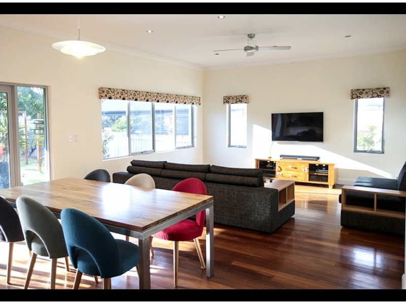 15 PRINCESS ROAD, Doubleview WA 6018